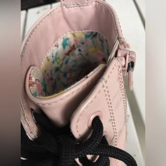 Art Class brand little girl size 1 pink combat boots EUC shoes punk zipper - Picture 2 of 4